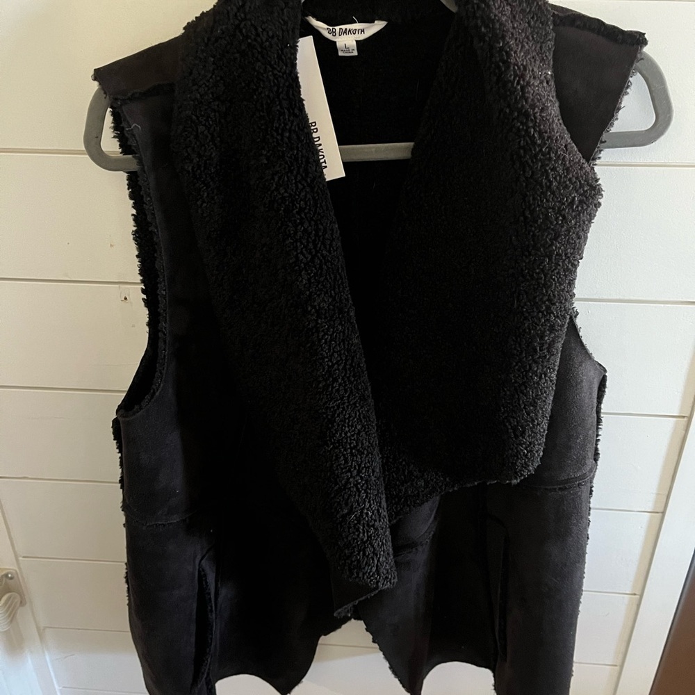Bb Dakota Black Shearling Vest